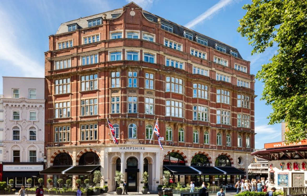 Radisson Blu Hotel, London Leicester Square - Formerly Hampshire Extérieur photo The hotel in 2013